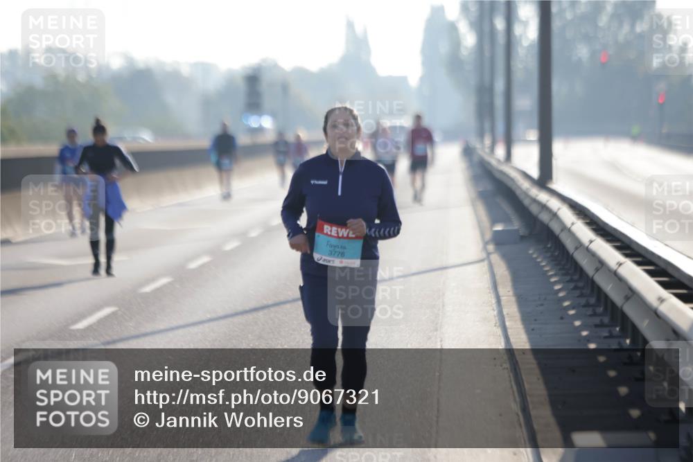 03.10.2025 - Köhlbrandbrückenlauf Jannik Wohlers http://msf.ph/oto/9067321 03.10.2025 09:29:42 Position 3 3776 meine-sportfotos.de