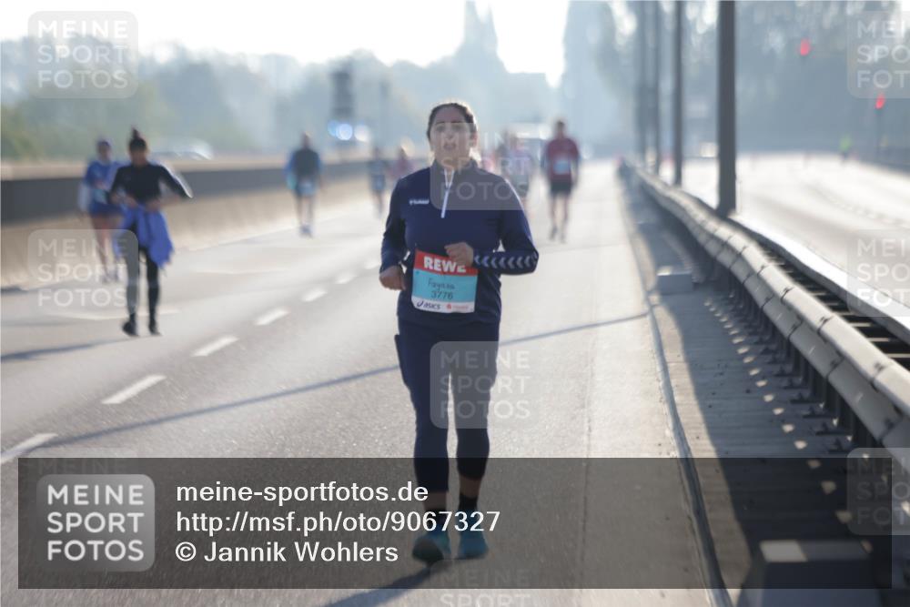 03.10.2025 - Köhlbrandbrückenlauf Jannik Wohlers http://msf.ph/oto/9067327 03.10.2025 09:29:42 Position 3 3776 meine-sportfotos.de