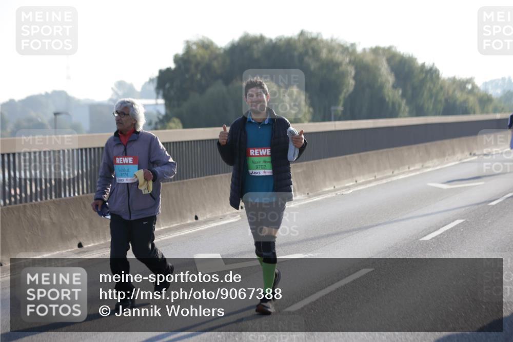03.10.2025 - Köhlbrandbrückenlauf Jannik Wohlers http://msf.ph/oto/9067388 03.10.2025 09:29:45 Position 3 3774, 9702 meine-sportfotos.de