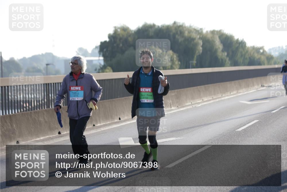 03.10.2025 - Köhlbrandbrückenlauf Jannik Wohlers http://msf.ph/oto/9067398 03.10.2025 09:29:45 Position 3 3774, 9702 meine-sportfotos.de