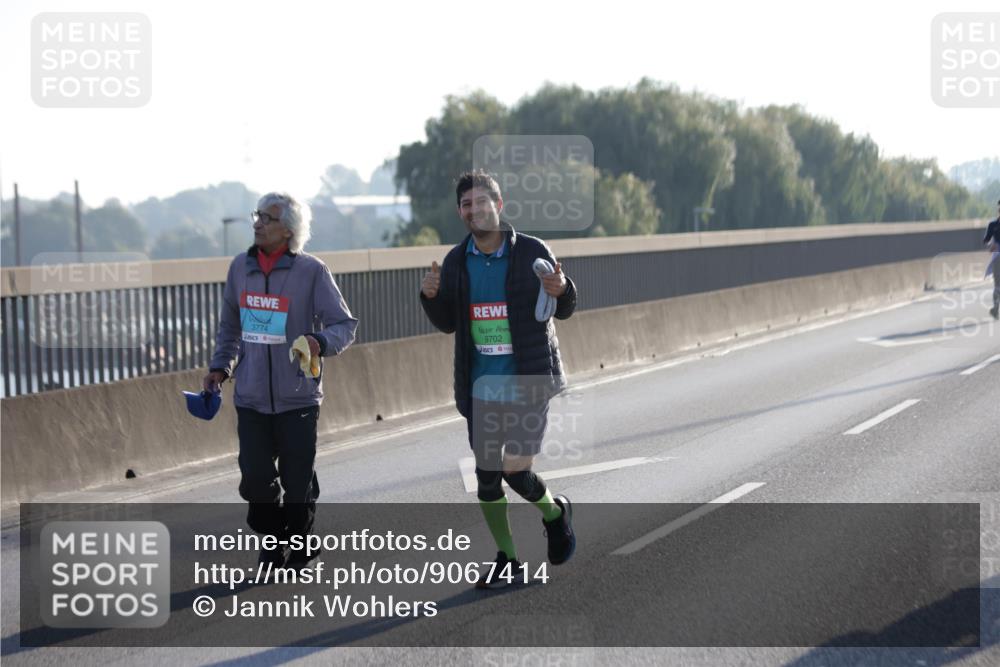 03.10.2025 - Köhlbrandbrückenlauf Jannik Wohlers http://msf.ph/oto/9067414 03.10.2025 09:29:45 Position 3 3774, 9702 meine-sportfotos.de