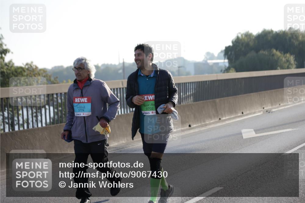 03.10.2025 - Köhlbrandbrückenlauf Jannik Wohlers http://msf.ph/oto/9067430 03.10.2025 09:29:47 Position 3 3774, 9702 meine-sportfotos.de