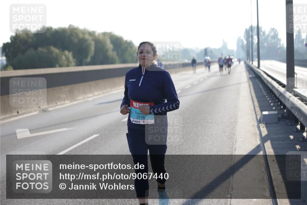 03.10.2025 - Köhlbrandbrückenlauf Jannik Wohlers http://msf.ph/oto/9067440 03.10.2025 09:29:48 Position 3 3776 meine-sportfotos.de