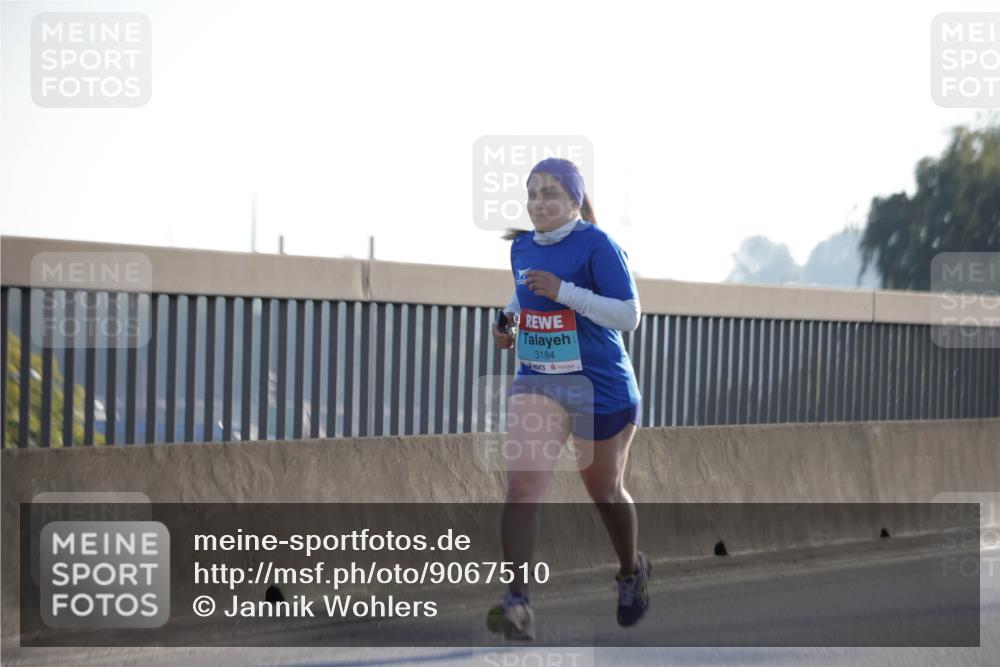 03.10.2025 - Köhlbrandbrückenlauf Jannik Wohlers http://msf.ph/oto/9067510 03.10.2025 09:30:04 Position 3 3184 meine-sportfotos.de