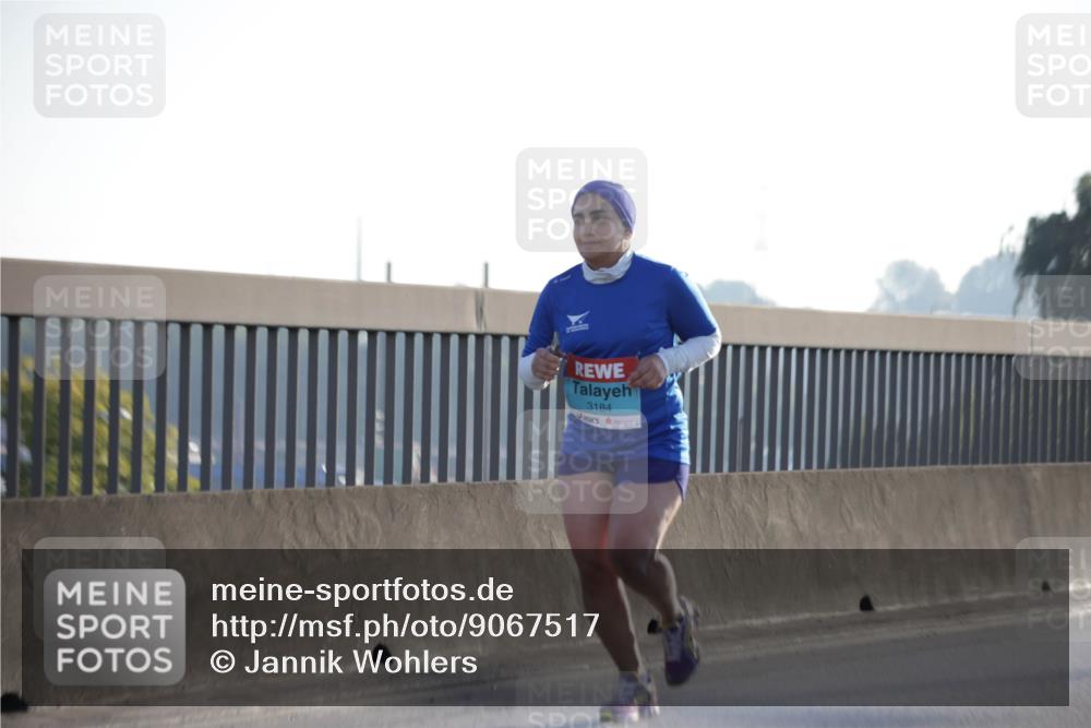 03.10.2025 - Köhlbrandbrückenlauf Jannik Wohlers http://msf.ph/oto/9067517 03.10.2025 09:30:05 Position 3 3184 meine-sportfotos.de