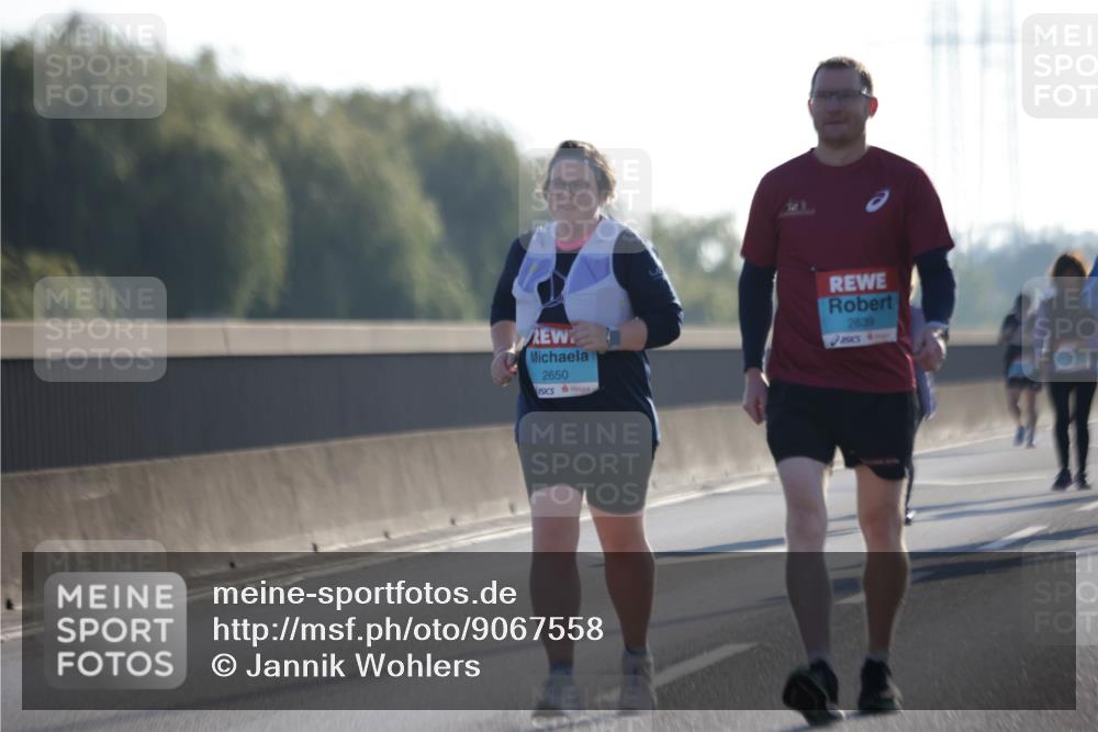 03.10.2025 - Köhlbrandbrückenlauf Jannik Wohlers http://msf.ph/oto/9067558 03.10.2025 09:30:11 Position 3 2650, 2639 meine-sportfotos.de