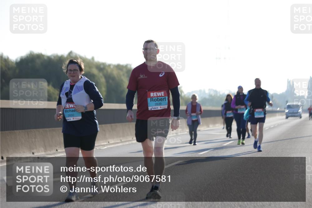 03.10.2025 - Köhlbrandbrückenlauf Jannik Wohlers http://msf.ph/oto/9067581 03.10.2025 09:30:14 Position 3 2650, 2639 meine-sportfotos.de