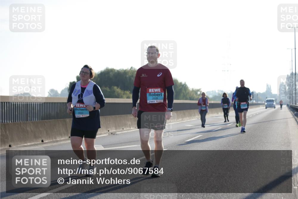 03.10.2025 - Köhlbrandbrückenlauf Jannik Wohlers http://msf.ph/oto/9067584 03.10.2025 09:30:15 Position 3 2650, 2639 meine-sportfotos.de