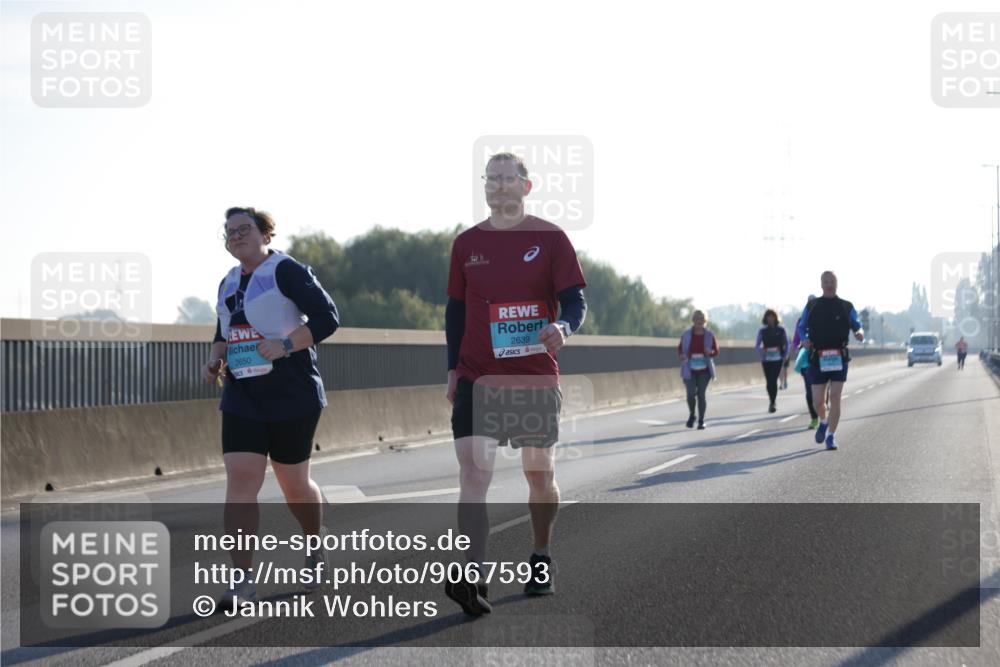 03.10.2025 - Köhlbrandbrückenlauf Jannik Wohlers http://msf.ph/oto/9067593 03.10.2025 09:30:15 Position 3 2650, 2639 meine-sportfotos.de