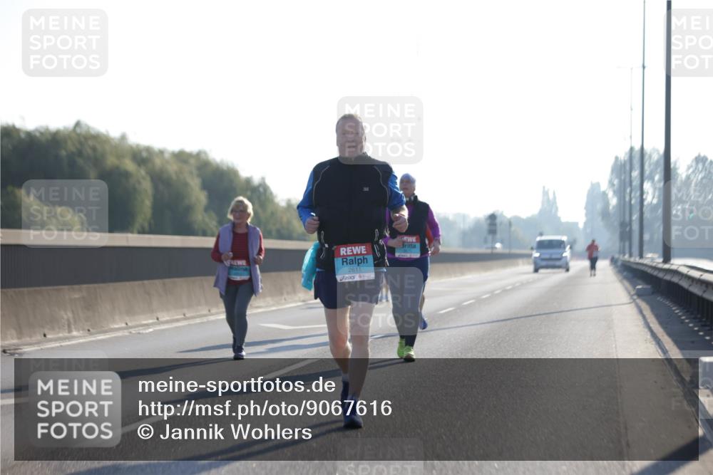 03.10.2025 - Köhlbrandbrückenlauf Jannik Wohlers http://msf.ph/oto/9067616 03.10.2025 09:30:19 Position 3 2611 meine-sportfotos.de