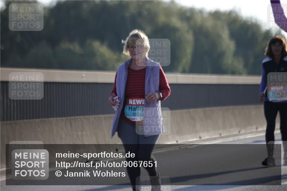 03.10.2025 - Köhlbrandbrückenlauf Jannik Wohlers http://msf.ph/oto/9067651 03.10.2025 09:30:22 Position 3 2653 meine-sportfotos.de
