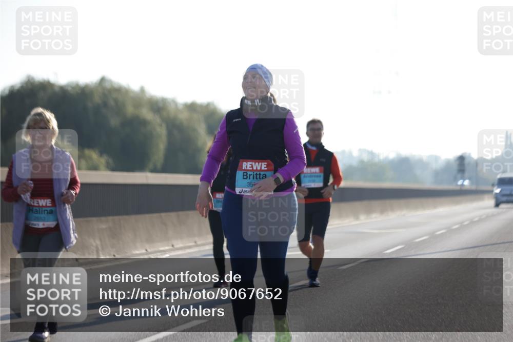 03.10.2025 - Köhlbrandbrückenlauf Jannik Wohlers http://msf.ph/oto/9067652 03.10.2025 09:30:23 Position 3 35, 2653 meine-sportfotos.de