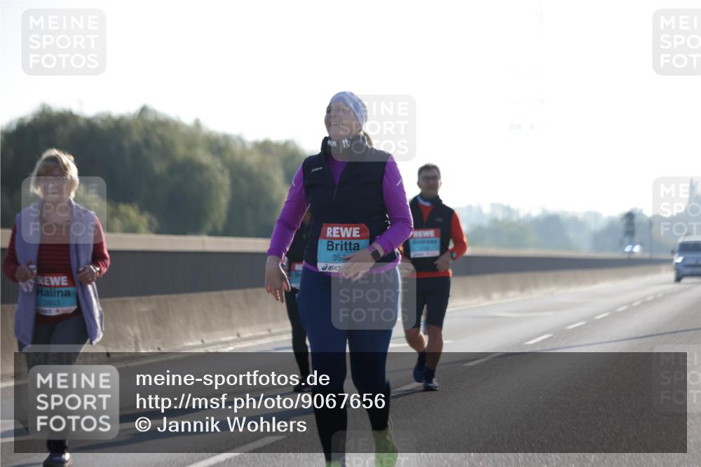 03.10.2025 - Köhlbrandbrückenlauf Jannik Wohlers http://msf.ph/oto/9067656 03.10.2025 09:30:23 Position 3 2653, 35 meine-sportfotos.de