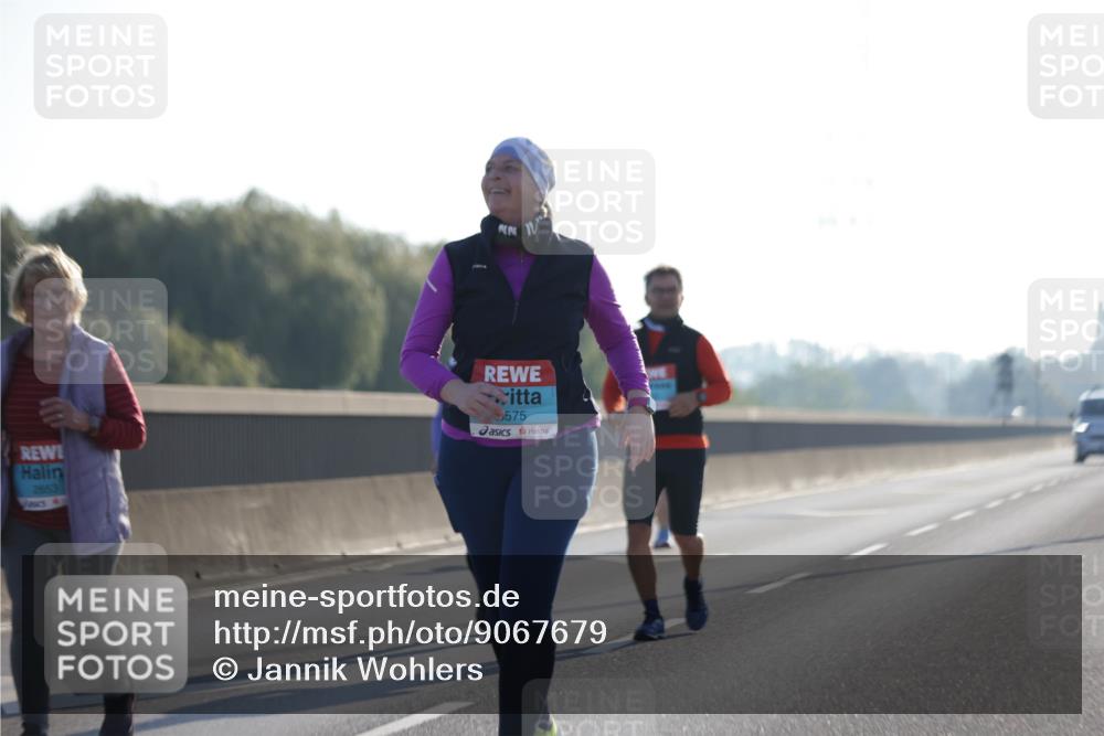 03.10.2025 - Köhlbrandbrückenlauf Jannik Wohlers http://msf.ph/oto/9067679 03.10.2025 09:30:23 Position 3 2653, 575 meine-sportfotos.de