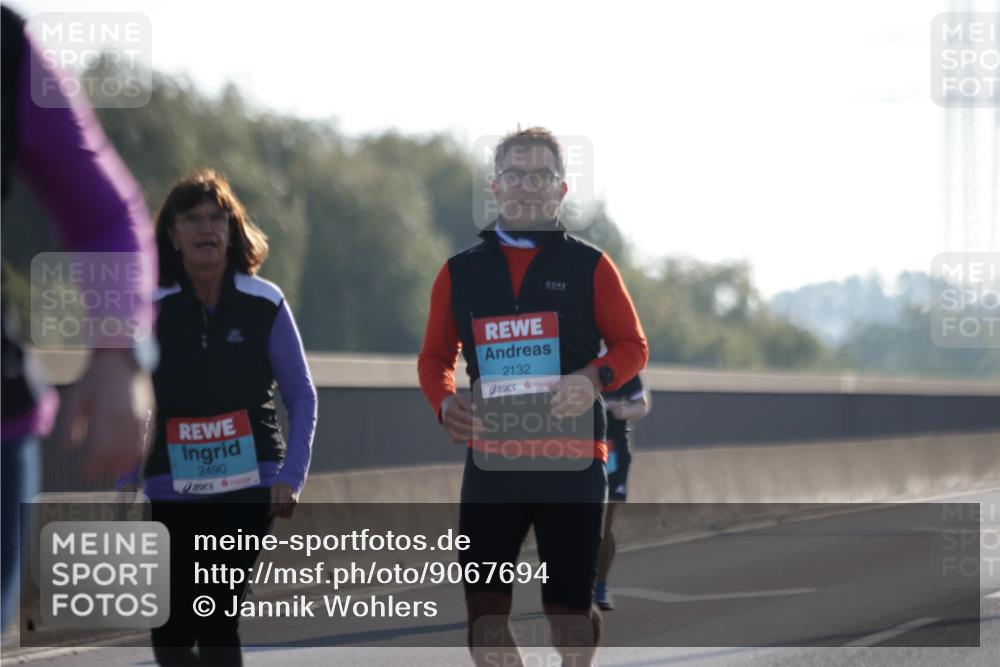 03.10.2025 - Köhlbrandbrückenlauf Jannik Wohlers http://msf.ph/oto/9067694 03.10.2025 09:30:25 Position 3 2490, 2132 meine-sportfotos.de