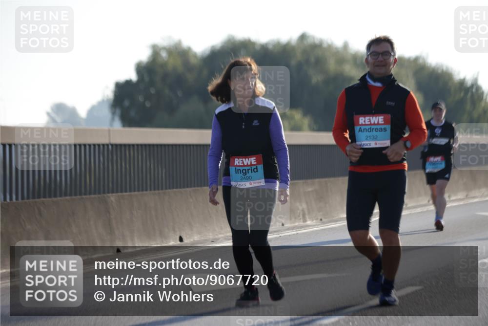 03.10.2025 - Köhlbrandbrückenlauf Jannik Wohlers http://msf.ph/oto/9067720 03.10.2025 09:30:26 Position 3 2490, 2132 meine-sportfotos.de
