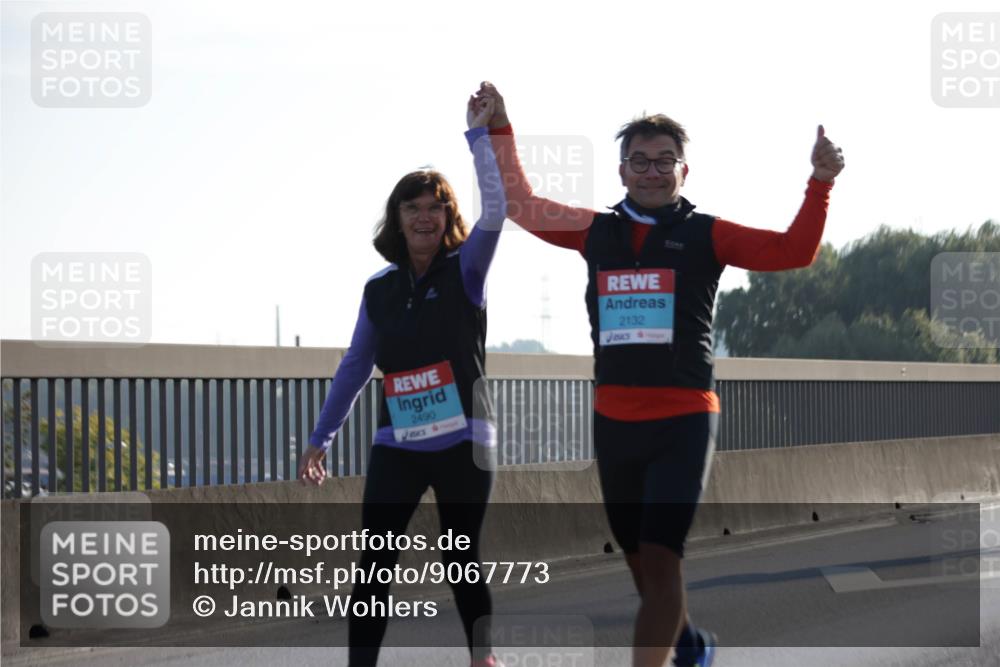 03.10.2025 - Köhlbrandbrückenlauf Jannik Wohlers http://msf.ph/oto/9067773 03.10.2025 09:30:28 Position 3 2490, 2132 meine-sportfotos.de