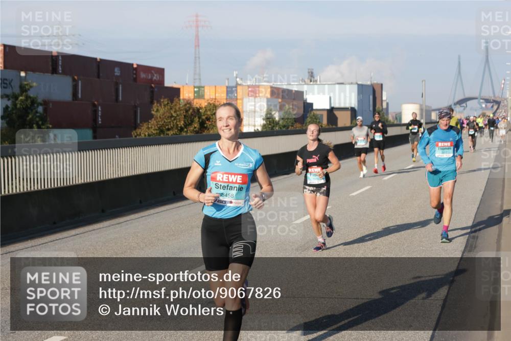 03.10.2025 - Köhlbrandbrückenlauf Jannik Wohlers http://msf.ph/oto/9067826 03.10.2025 09:47:01 Position 3 8458 meine-sportfotos.de