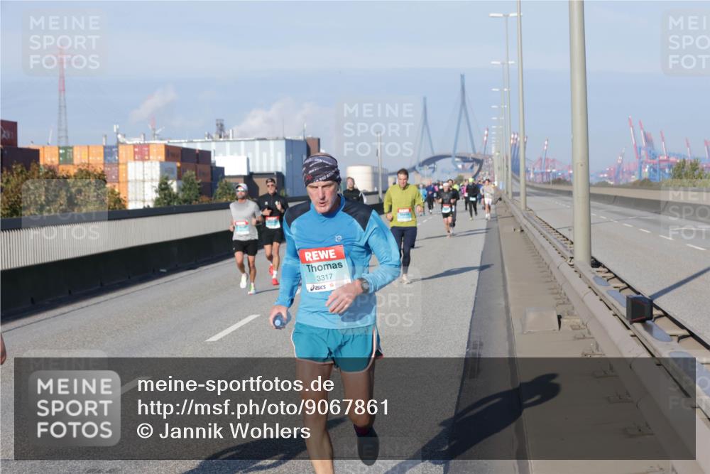 03.10.2025 - Köhlbrandbrückenlauf Jannik Wohlers http://msf.ph/oto/9067861 03.10.2025 09:47:02 Position 3 3317 meine-sportfotos.de