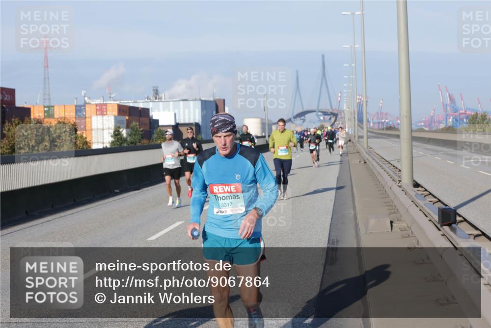 03.10.2025 - Köhlbrandbrückenlauf Jannik Wohlers http://msf.ph/oto/9067864 03.10.2025 09:47:02 Position 3 3317 meine-sportfotos.de