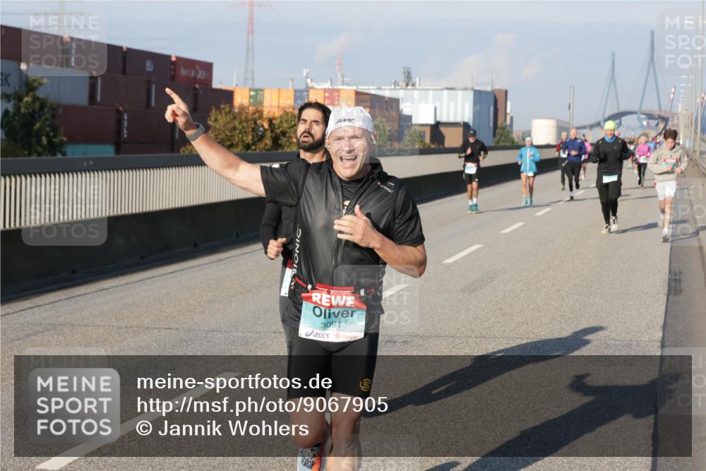 03.10.2025 - Köhlbrandbrückenlauf Jannik Wohlers http://msf.ph/oto/9067905 03.10.2025 09:47:15 Position 3 3091 meine-sportfotos.de