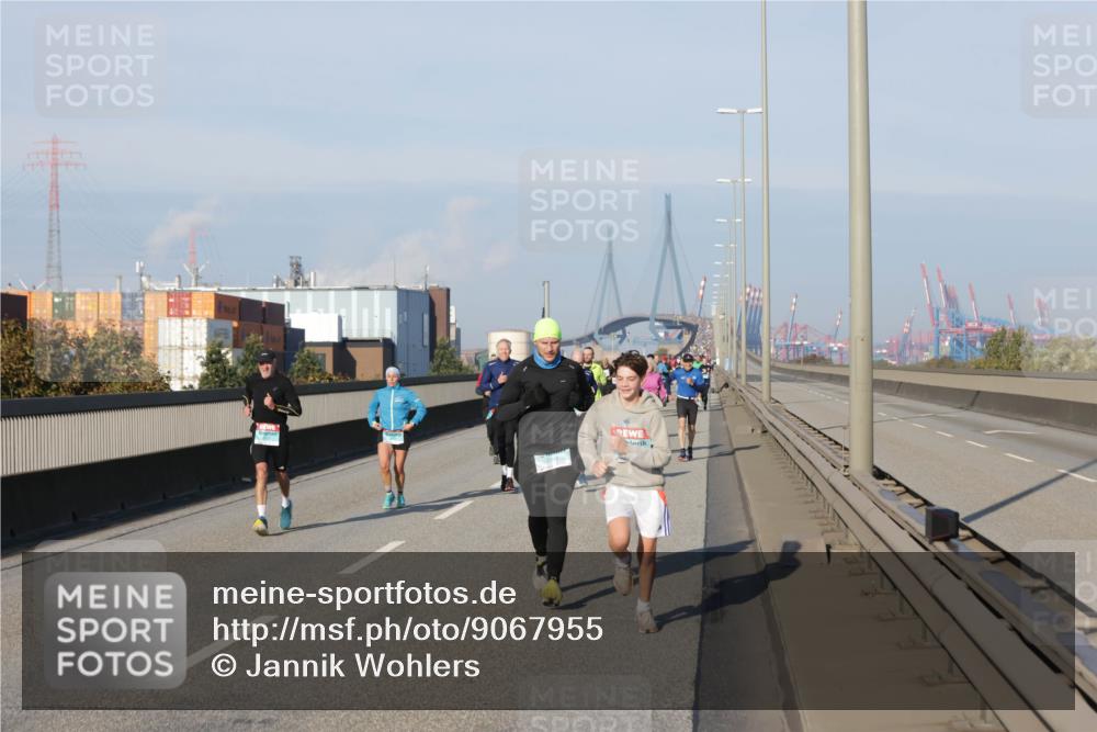 03.10.2025 - Köhlbrandbrückenlauf Jannik Wohlers http://msf.ph/oto/9067955 03.10.2025 09:47:17 Position 3  meine-sportfotos.de