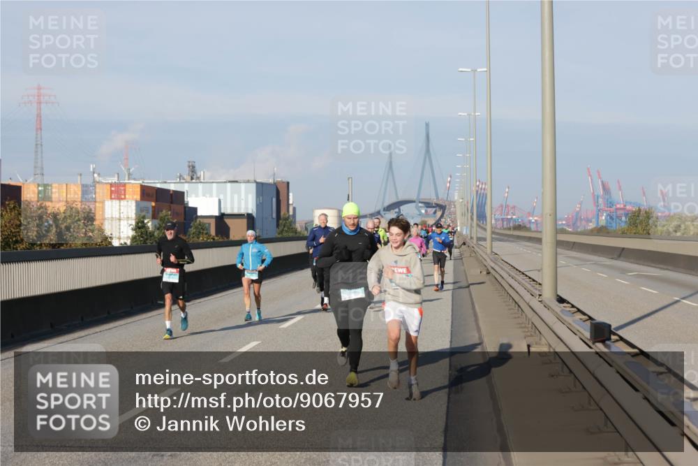 03.10.2025 - Köhlbrandbrückenlauf Jannik Wohlers http://msf.ph/oto/9067957 03.10.2025 09:47:17 Position 3  meine-sportfotos.de
