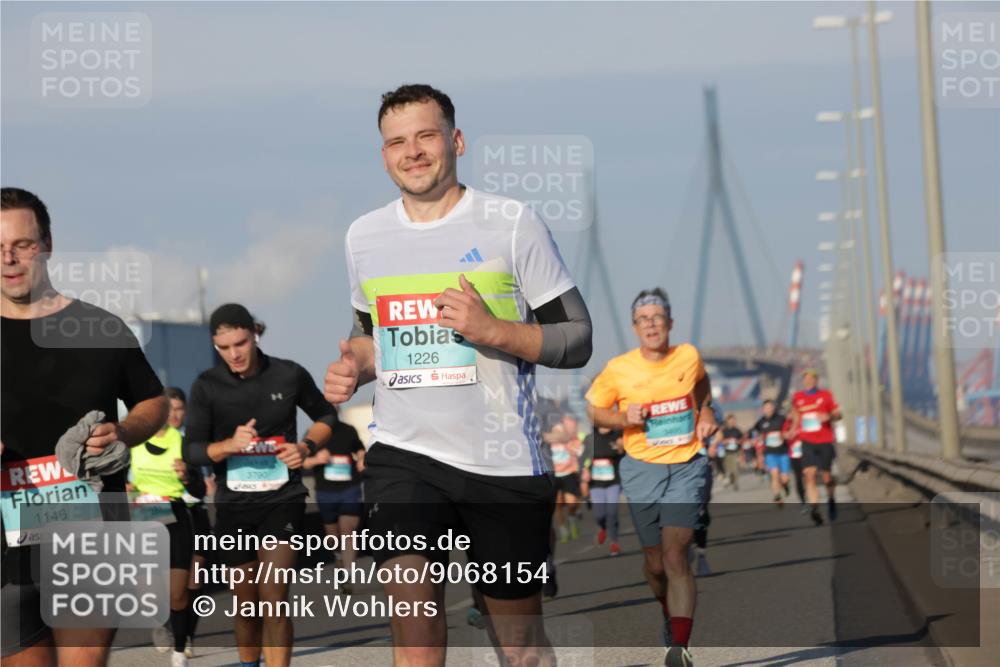 03.10.2025 - Köhlbrandbrückenlauf Jannik Wohlers http://msf.ph/oto/9068154 03.10.2025 09:47:38 Position 3 1146, 1226 meine-sportfotos.de
