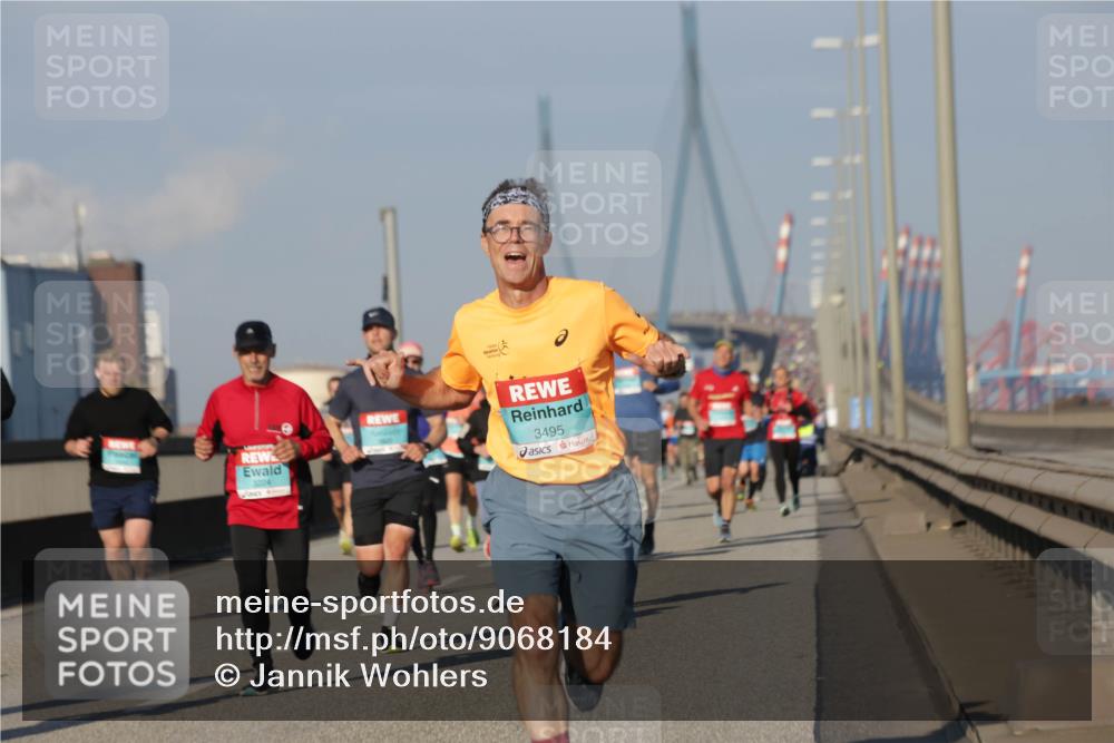 03.10.2025 - Köhlbrandbrückenlauf Jannik Wohlers http://msf.ph/oto/9068184 03.10.2025 09:47:40 Position 3 3495 meine-sportfotos.de