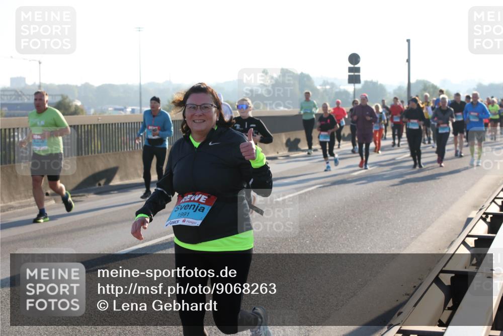 03.10.2025 - Köhlbrandbrückenlauf Lena Gebhardt http://msf.ph/oto/9068263 03.10.2025 09:24:15 Position 1 1991 meine-sportfotos.de