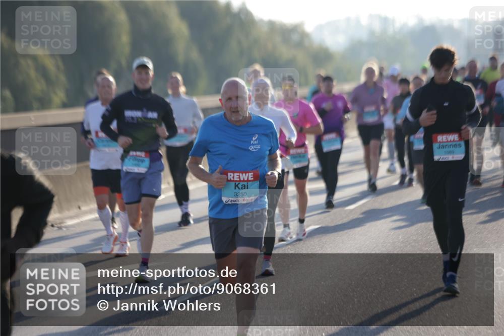 03.10.2025 - Köhlbrandbrückenlauf Jannik Wohlers http://msf.ph/oto/9068361 03.10.2025 09:16:20 Position 3 3250, 1689 meine-sportfotos.de