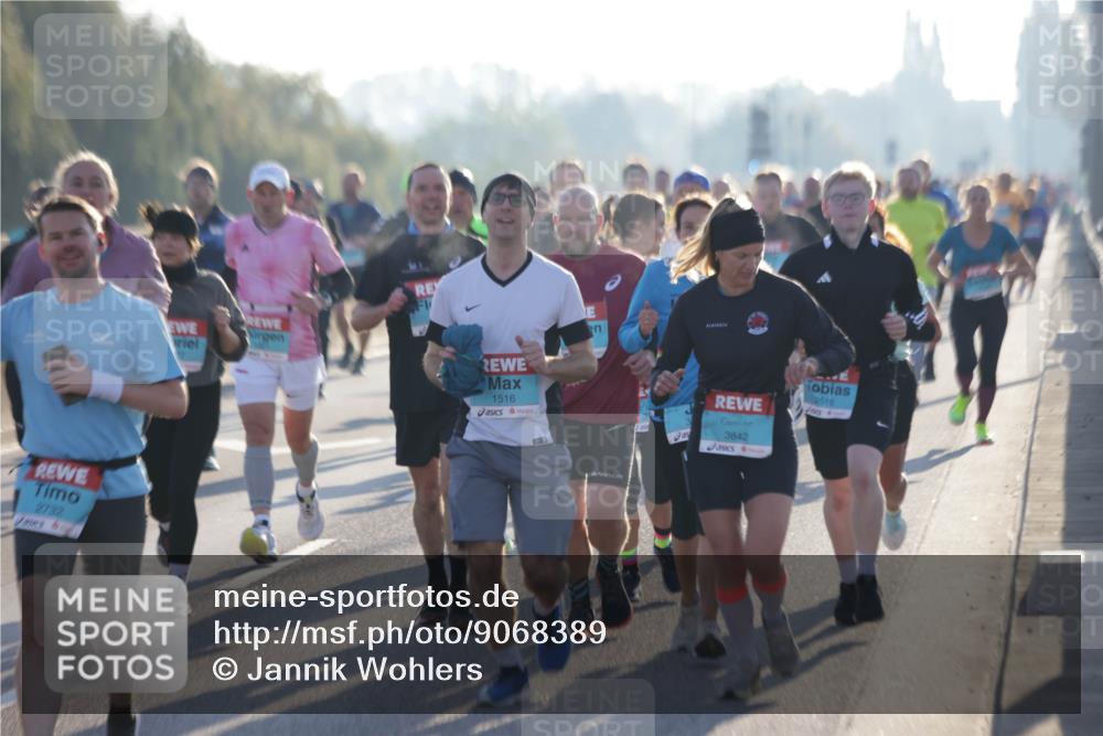 03.10.2025 - Köhlbrandbrückenlauf Jannik Wohlers http://msf.ph/oto/9068389 03.10.2025 09:16:24 Position 3 2132, 1516, 3842, 8516 meine-sportfotos.de
