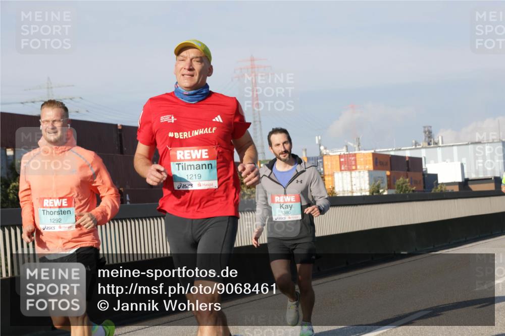 03.10.2025 - Köhlbrandbrückenlauf Jannik Wohlers http://msf.ph/oto/9068461 03.10.2025 09:47:53 Position 3 1292, 1219, 1380 meine-sportfotos.de