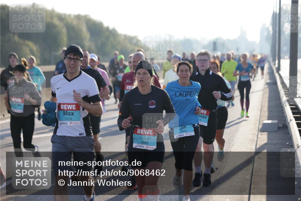 03.10.2025 - Köhlbrandbrückenlauf Jannik Wohlers http://msf.ph/oto/9068462 03.10.2025 09:16:27 Position 3 1516, 3842, 3425, 16 meine-sportfotos.de