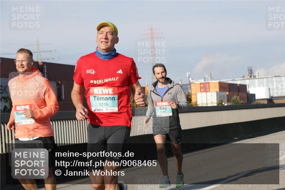 03.10.2025 - Köhlbrandbrückenlauf Jannik Wohlers http://msf.ph/oto/9068465 03.10.2025 09:47:53 Position 3 1292, 1219, 1380 meine-sportfotos.de