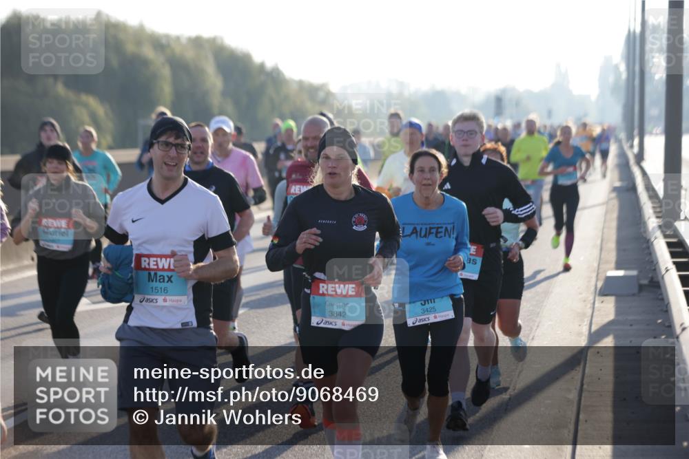 03.10.2025 - Köhlbrandbrückenlauf Jannik Wohlers http://msf.ph/oto/9068469 03.10.2025 09:16:27 Position 3 1516, 3842, 3425 meine-sportfotos.de