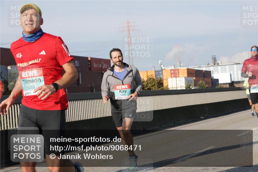 03.10.2025 - Köhlbrandbrückenlauf Jannik Wohlers http://msf.ph/oto/9068471 03.10.2025 09:47:54 Position 3 1219, 1380, 3118 meine-sportfotos.de
