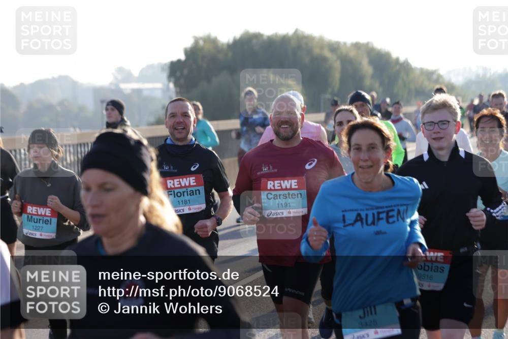 03.10.2025 - Köhlbrandbrückenlauf Jannik Wohlers http://msf.ph/oto/9068524 03.10.2025 09:16:29 Position 3 1227, 11, 1181, 1191, 8516, 3425 meine-sportfotos.de