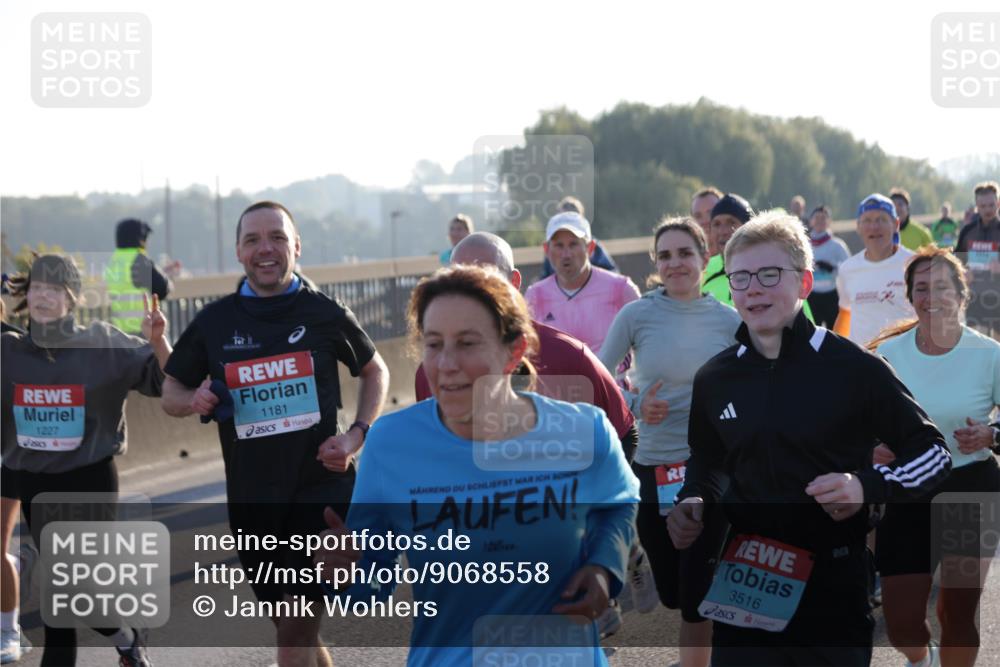 03.10.2025 - Köhlbrandbrückenlauf Jannik Wohlers http://msf.ph/oto/9068558 03.10.2025 09:16:29 Position 3 1227, 1181, 3516, 280 meine-sportfotos.de