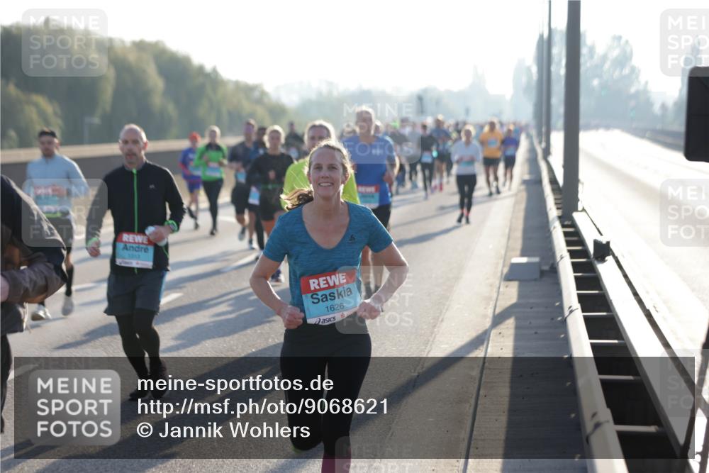 03.10.2025 - Köhlbrandbrückenlauf Jannik Wohlers http://msf.ph/oto/9068621 03.10.2025 09:16:32 Position 3 1626 meine-sportfotos.de