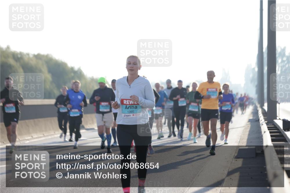 03.10.2025 - Köhlbrandbrückenlauf Jannik Wohlers http://msf.ph/oto/9068654 03.10.2025 09:16:39 Position 3 1395 meine-sportfotos.de