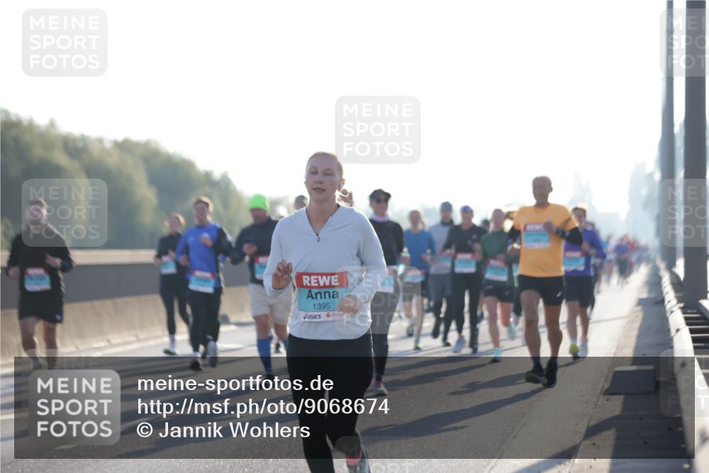 03.10.2025 - Köhlbrandbrückenlauf Jannik Wohlers http://msf.ph/oto/9068674 03.10.2025 09:16:39 Position 3 1395 meine-sportfotos.de