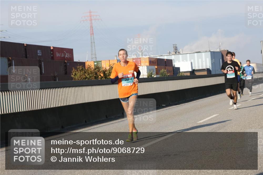 03.10.2025 - Köhlbrandbrückenlauf Jannik Wohlers http://msf.ph/oto/9068729 03.10.2025 09:48:03 Position 3 2849 meine-sportfotos.de