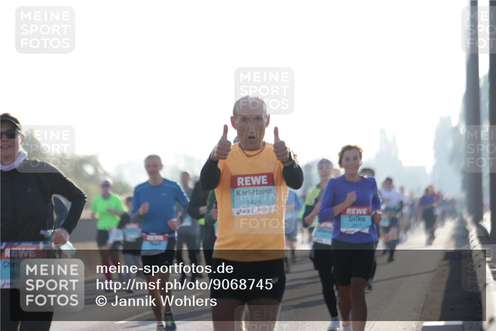 03.10.2025 - Köhlbrandbrückenlauf Jannik Wohlers http://msf.ph/oto/9068745 03.10.2025 09:16:41 Position 3 2814, 1428, 2877 meine-sportfotos.de