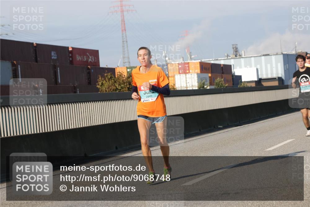 03.10.2025 - Köhlbrandbrückenlauf Jannik Wohlers http://msf.ph/oto/9068748 03.10.2025 09:48:03 Position 3 2849 meine-sportfotos.de