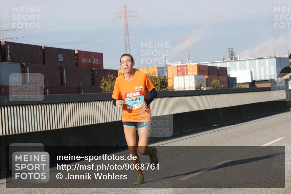 03.10.2025 - Köhlbrandbrückenlauf Jannik Wohlers http://msf.ph/oto/9068761 03.10.2025 09:48:04 Position 3 100, 2849 meine-sportfotos.de