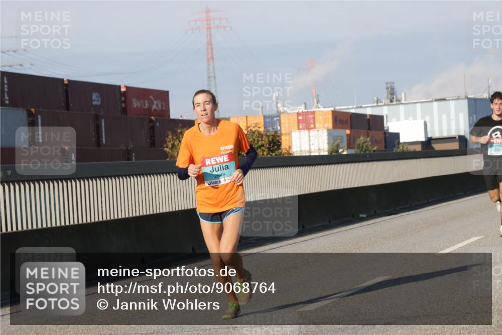 03.10.2025 - Köhlbrandbrückenlauf Jannik Wohlers http://msf.ph/oto/9068764 03.10.2025 09:48:04 Position 3 2849, 2901 meine-sportfotos.de