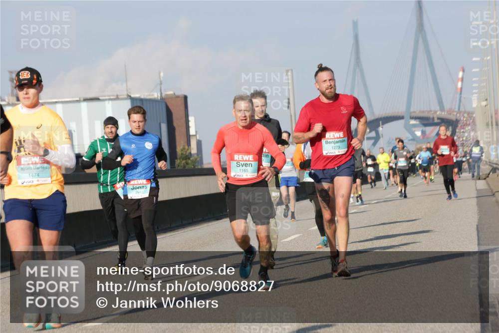 03.10.2025 - Köhlbrandbrückenlauf Jannik Wohlers http://msf.ph/oto/9068827 03.10.2025 09:48:06 Position 3 1474, 2947, 2, 1165, 1273 meine-sportfotos.de