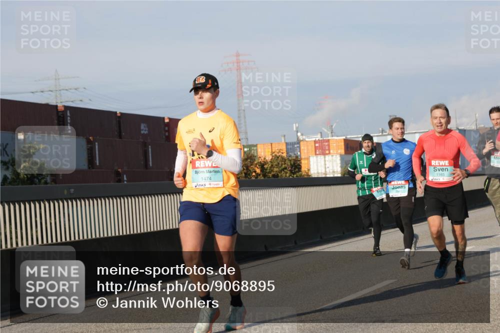 03.10.2025 - Köhlbrandbrückenlauf Jannik Wohlers http://msf.ph/oto/9068895 03.10.2025 09:48:08 Position 3 1474, 1165 meine-sportfotos.de