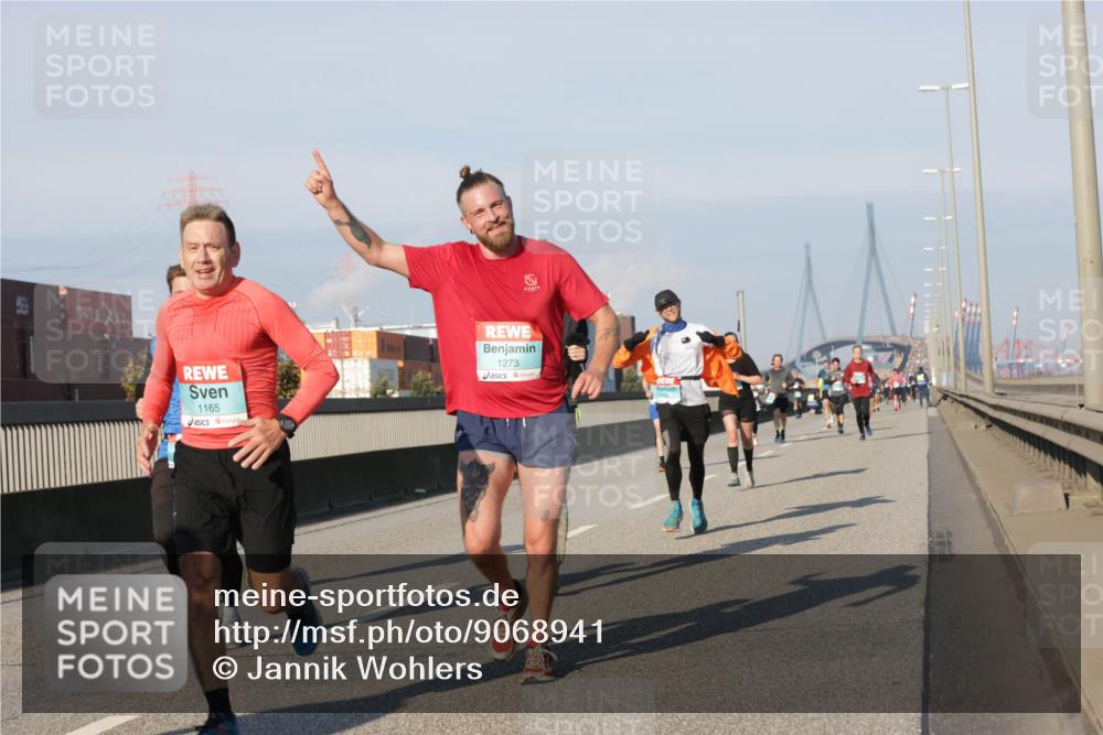03.10.2025 - Köhlbrandbrückenlauf Jannik Wohlers http://msf.ph/oto/9068941 03.10.2025 09:48:10 Position 3 1165, 1273 meine-sportfotos.de